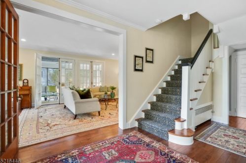 36 Euclid Ave, Maplewood, NJ 07040-2122