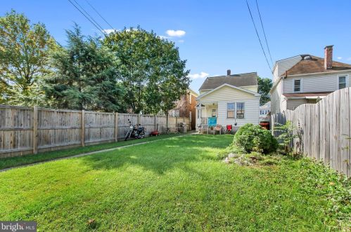 406 Fulton St, Hanover PA 17331-2723 exterior