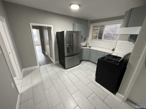 492 Summer St, Paterson NJ  07501-3020 exterior