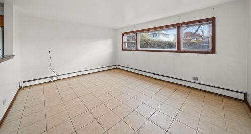 832 17 Ave, Broadview IL 60153-1856 exterior