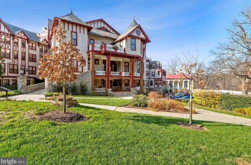 9610 Dewitt Dr, Silver Spring MD  20910-7110 exterior