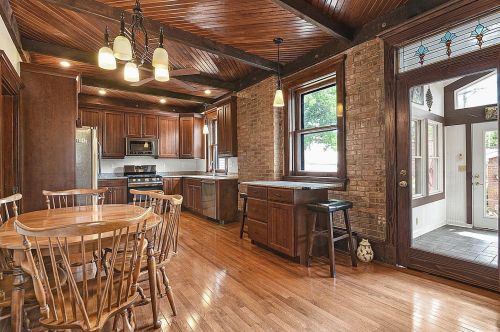 2909 Accomac St, Saint Louis MO 63104-2217 exterior