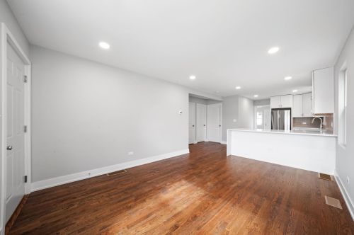 4523 New England Ave, Chicago IL  60706-4827 exterior