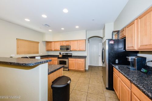 7573 Majestic Palm Ln, Tucson AZ 85756-6170 exterior