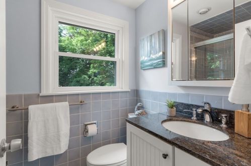 3 Kent Sq, Brookline MA 02446-6937 exterior