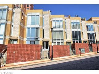 1403 10th St, Cleveland OH  44113-1227 exterior