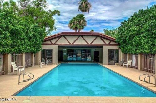 18239 40th St, Phoenix AZ 85032-1447 exterior