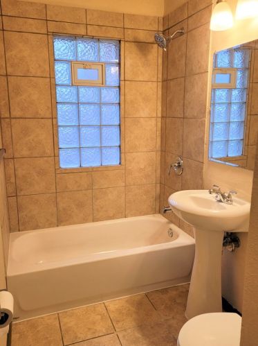 3733 60th St, Milwaukee WI  53216-2130 exterior