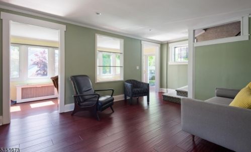 44 Roosevelt Blvd, Florham Park NJ  07932-2420 exterior