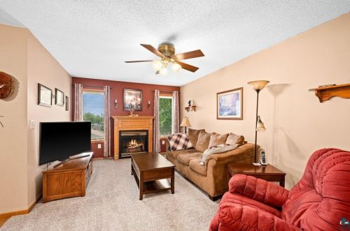 9120 Lawn St, Duluth MN 55810-1545 exterior