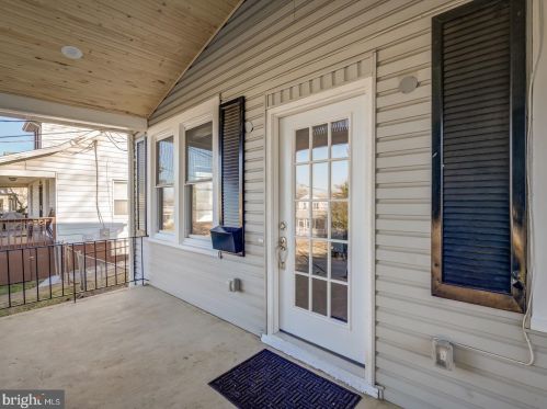 1805 Kearny St, Washington DC  20018-2435 exterior