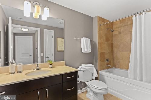 440 L St, Washington DC  20001-2560 exterior