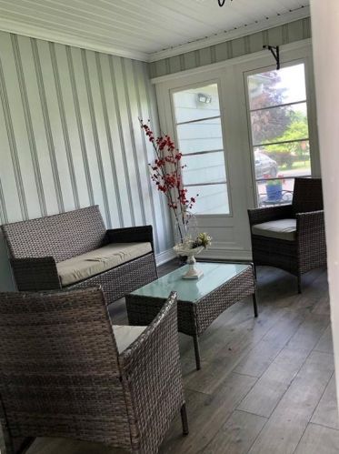 1481 Douglas Ave, Providence RI  02904-4034 exterior