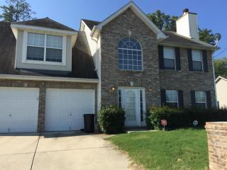 1583 Cutters Mill Dr, Lithonia GA  30058-6708 exterior