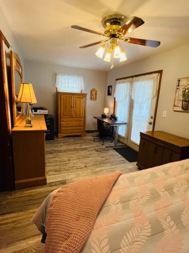 7773 Karlov Ave, Chicago IL 60652-3605 exterior