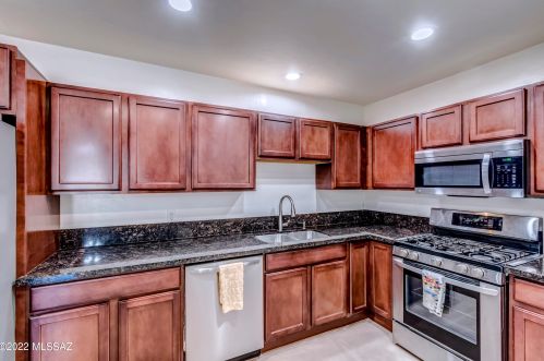 4718 Montecito St, Tucson AZ  85711-4330 exterior