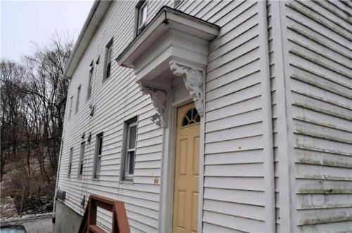 93 Barstow St, Providence, RI 02909-2511