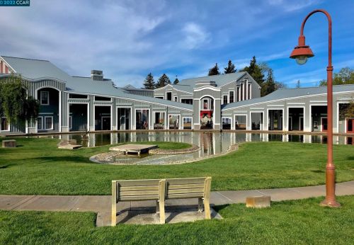 1948 Ardith Dr, Concord CA 94523-2803 exterior