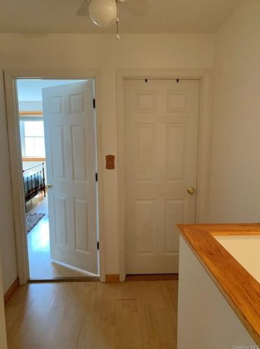 32 Jimal Dr, Middletown NY 10940-3650 exterior