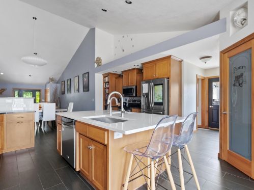 4709 Veranda Ct, Manitowoc WI 54220-8358 exterior