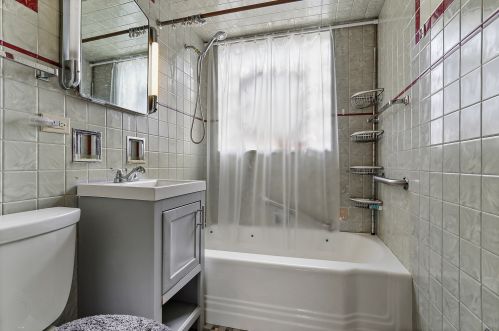 3125 85 St, Chicago IL 60652-3428 exterior