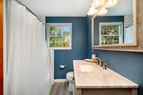 101 Harbeth Dr, Pittsburgh PA  15237-3327 exterior