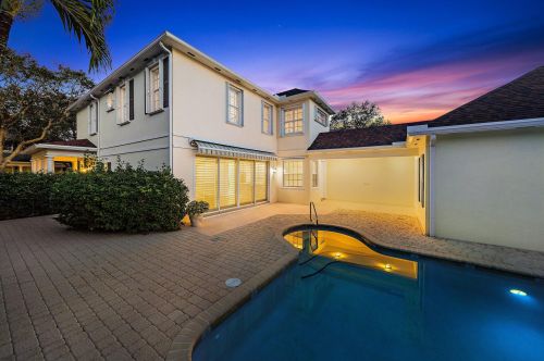 129 Barbados Dr, Jupiter FL 33458-2913 exterior