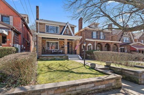 239 Olympia St, Pittsburgh, PA 15211-1303