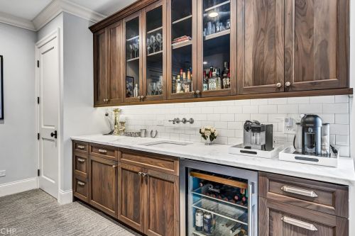 2734 Magnolia Ave, Chicago IL 60660-1909 exterior