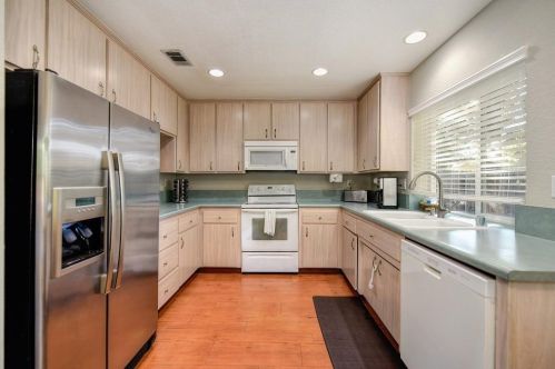 117 Sombrero Way, Folsom CA 95630-2223 exterior