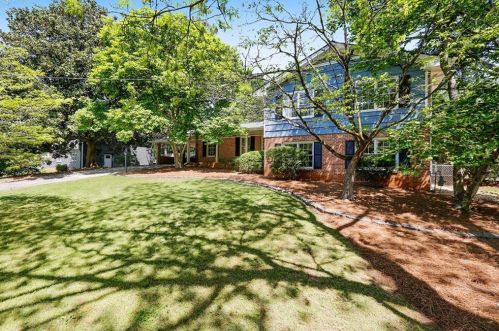 2882 Greenbush Pl, Atlanta, GA 30345-2624