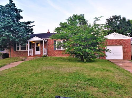 1636 Quendo Ave, Saint Louis MO  63130-1427 exterior