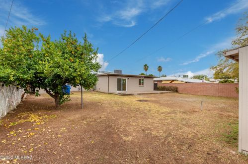 6765 Nelson Dr, Tucson AZ  85730-1661 exterior