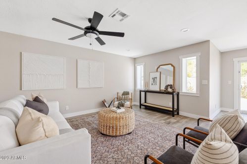 4225 34th Pl, Phoenix AZ  85018-4737 exterior