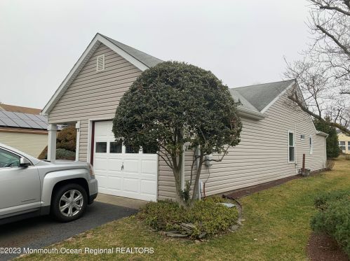 5 Appleby Pl, Lakehurst NJ  08759-6731 exterior