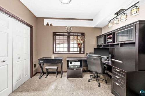 3711 Linda Rd, Duluth MN 55811-4315 exterior