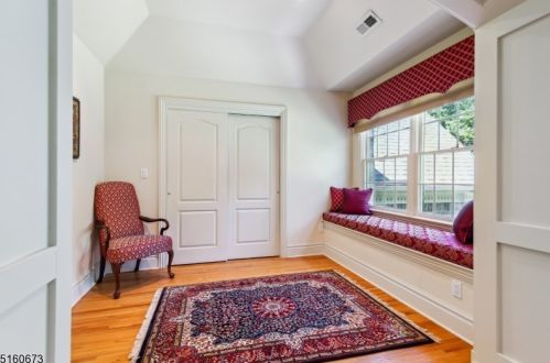 83 Pettit Pl, Princeton NJ 08540-7645 exterior