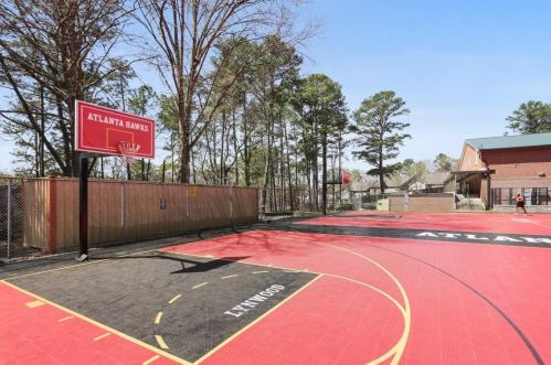 1121 Francis St, Atlanta GA 30344-2313 exterior