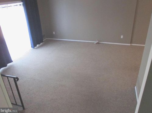 77 Argonne Ave, Trenton NJ 08620-1631 exterior