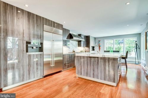 210 Fairfax St, Alexandria VA  22314-3304 exterior