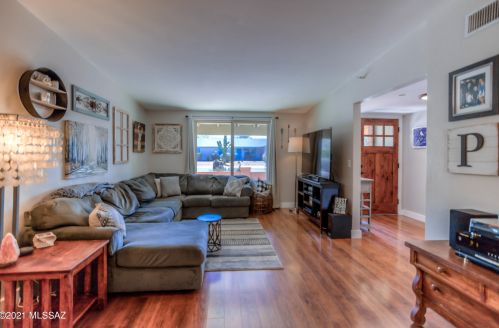 7821 Adams St, Tucson AZ 85719-4237 exterior