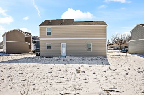 303 Bradford Rd, Joliet IL 60433-3228 exterior