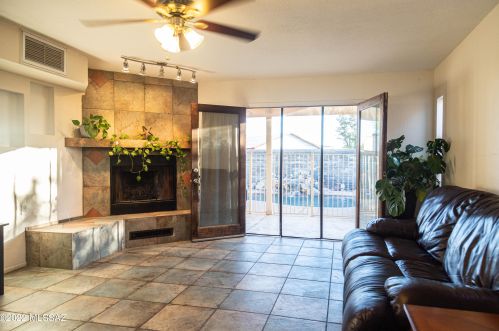 9600 Burnett St, Tucson AZ  85730-4404 exterior