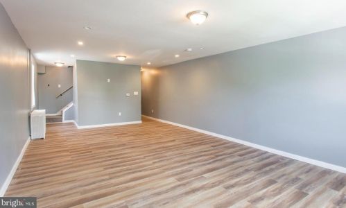 708 Ward St, Chester PA 19013-2136 exterior