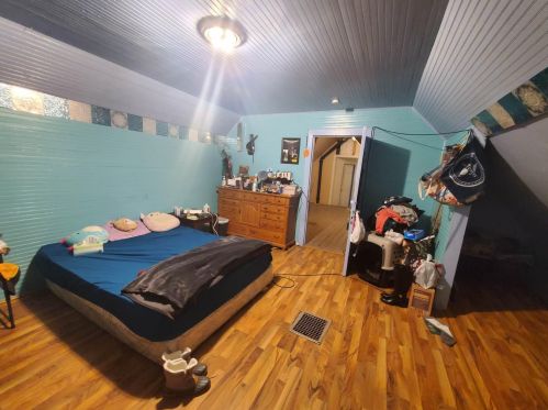 2132 15th Pl, Milwaukee WI  53215-2654 exterior