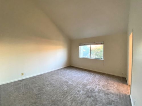 5530 Entrada Cedros, San Jose CA 95123-1548 exterior