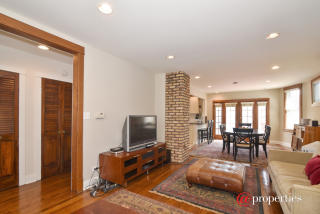 3911 Kilbourn Ave, Chicago IL  60641-2819 exterior