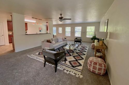 5640 Emma Thompson Way, Austin TX 78747-1707 exterior