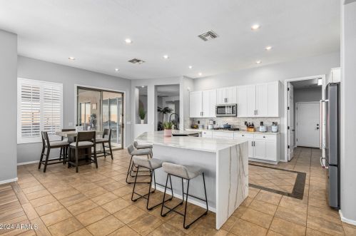 2146 Buena Vis Dr, Chandler AZ 85249-4608 exterior