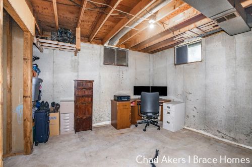 125 High St, Middlevle MI 49333-9466 exterior